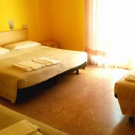 Hotel Ninfea 2*